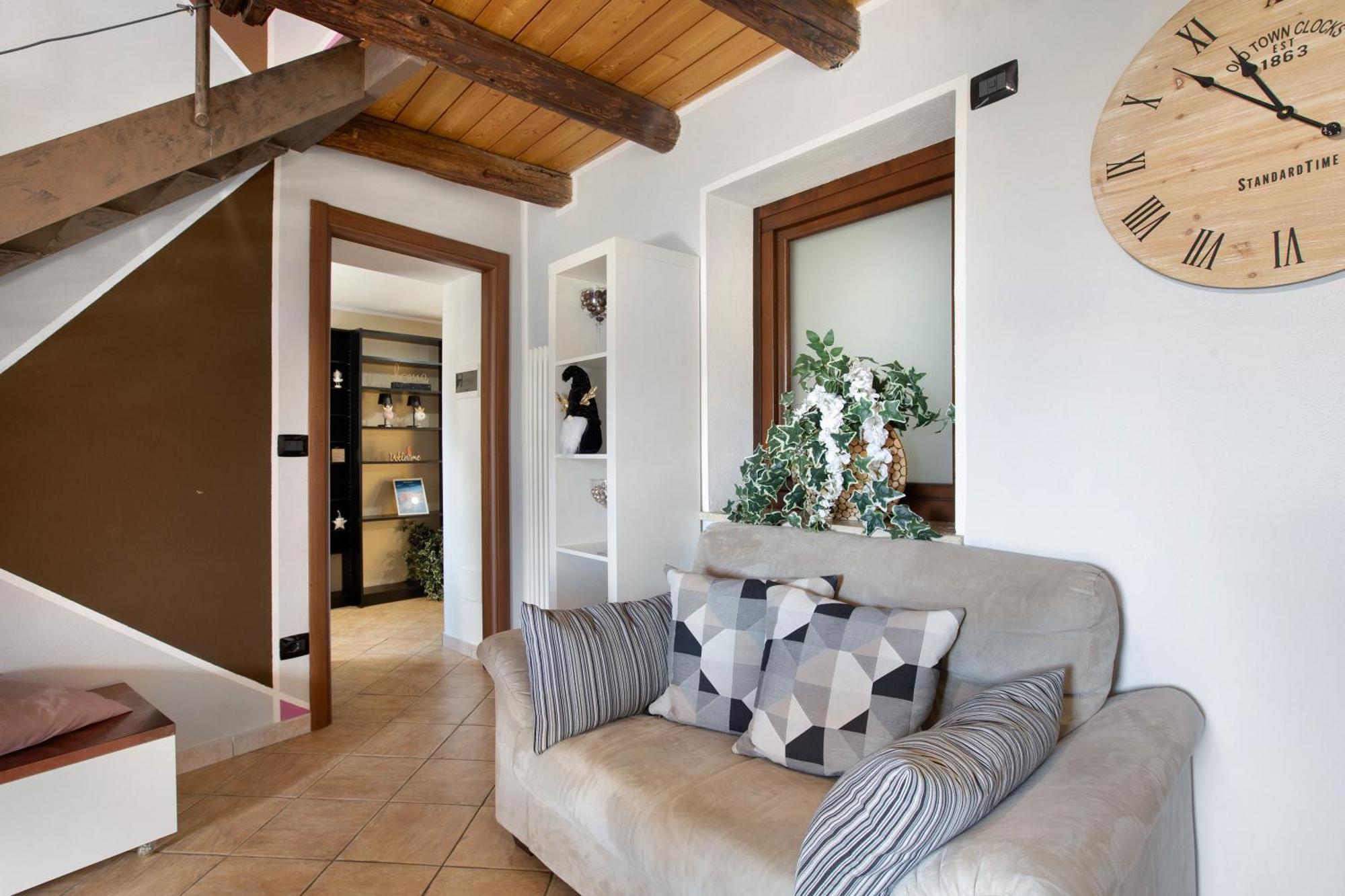 Maison Bebe Mont Emilius Aosta Buitenkant foto