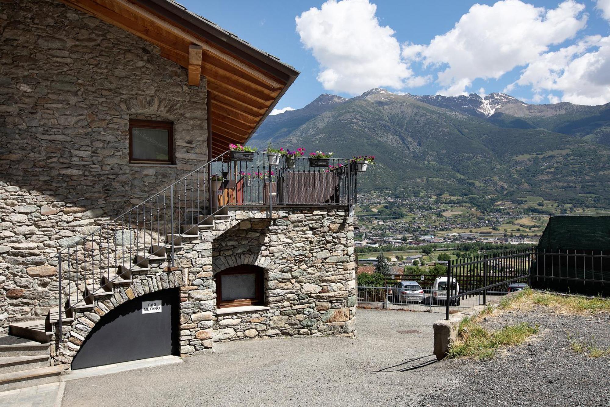 Maison Bebe Mont Emilius Aosta Buitenkant foto